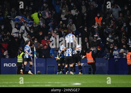 Barcelona, Spanien. 13th. Februar 2022. BARCELONA - 13. FEBRUAR: Darder von RCD Espanyol feiert, nachdem er am 13. Februar 2022 im RCDE-Stadion in Barcelona, Spanien, ein Tor beim Spiel der La Liga zwischen RCD Espanyol und Barcelona erzielt hat. (Foto von Sara Aribó/PxImages) Credit: Px Images/Alamy Live News Stockfoto