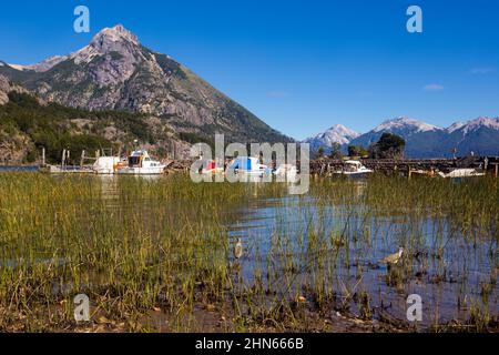 Seen Nahuel Huapi und Berg Campanario Stockfoto