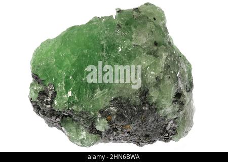 Tsavorit aus Merelani Hills, Tansania isoliert auf weißem Hintergrund Stockfoto