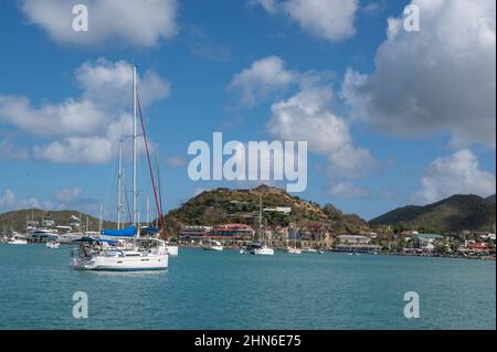 Die Marina von Marigot, Hauptstadt des französischen Teils von Saint-Martin / Sint Maarten Stockfoto