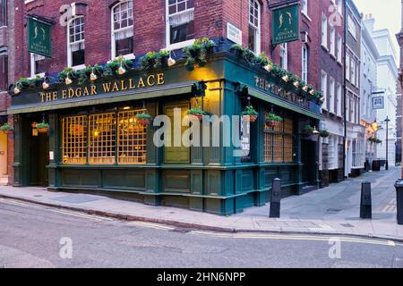 The Edgar Wallace Pub of Fleet Street. Stockfoto