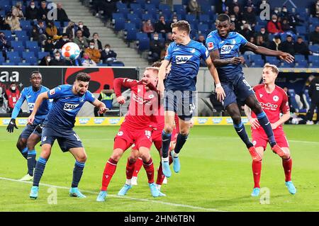 Hoffenheim, Deutschland. 13th. Februar 2022. Christoph Baumgartner (3rd R) von Hoffenheim führt den Ball beim Bundesligaspiel der TSG Hoffenheim und Arminia Bielefeld in Hoffenheim am 13. Februar 2022 an. Quelle: Ulrich Hufnagel/Xinhua/Alamy Live News Stockfoto