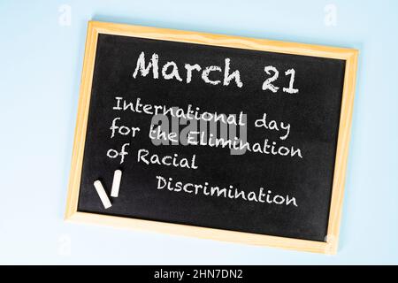 Das Konzept, das den Internationalen Tag zur Beseitigung der Rassendiskriminierung am 21. März feiert. Stockfoto