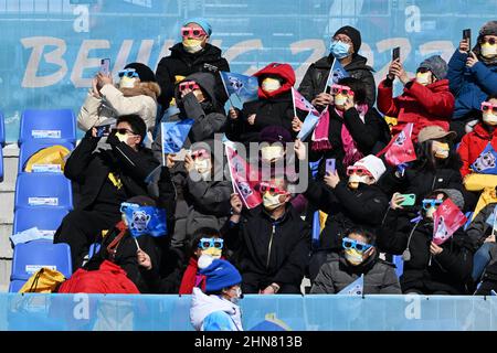 Peking, China. Kredit: MATSUO. 14th. Februar 2022. Zuschauer Snowboarden : Männer Big Air Qualifikation während der Olympischen Winterspiele 2022 in Peking bei Big Air Shougang in Peking, China. Kredit: MATSUO .K/AFLO SPORT/Alamy Live Nachrichten Stockfoto