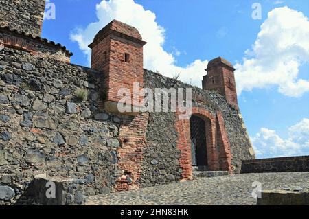 Schloss Hostaric in der Region La Selva Provinz Gerona, Katalonien, Spanien Stockfoto