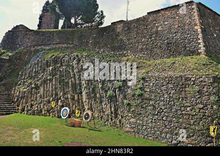 Schloss Hostaric in der Region La Selva Provinz Gerona, Katalonien, Spanien Stockfoto