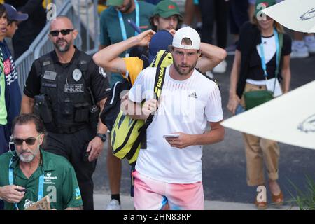 Februar 14 - Delray Beach: Maxime Cressy (USA) kommt zu seinem Spiel gegen John Millman (AUS) bei den Delray Beach Open 2022 von Vitacost.com. Quelle: Andrew Patron/MediaPunch Stockfoto