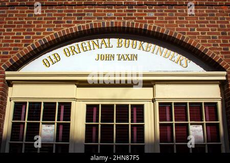 Das Gebäude des Old Original Buchbinders, ein historisches Fischrestaurant in Philadelphia, Pennsylvania Stockfoto