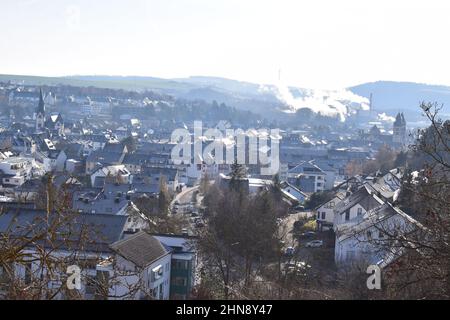 vie über die Altstadt von Mayen im Winter Stockfoto