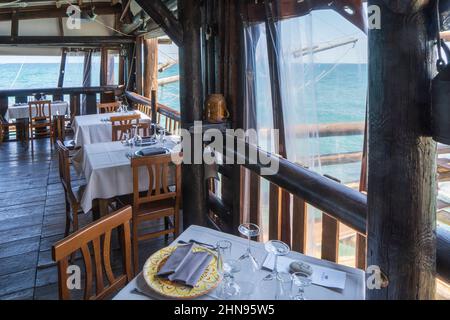 Trabocco Valley Caves of San Vito Chietino, Abruzzen, Italien, Europa Stockfoto