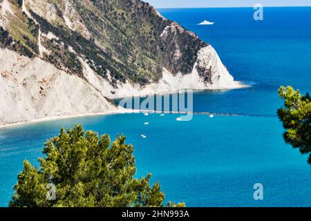 Seascape, Nationalpark Monte Conero , Blick vom Aussichtspunkt Portonovo, Anarca, Marken, Italien, Europa Stockfoto