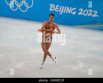 Peking, China, Olympische Winterspiele 2022, 15. Februar 2022: Natasha McKay aus Großbritannien beim Eiskunstlauf im Capital Indoor Stadium. Kim Price/CSM. Quelle: Cal Sport Media/Alamy Live News Stockfoto