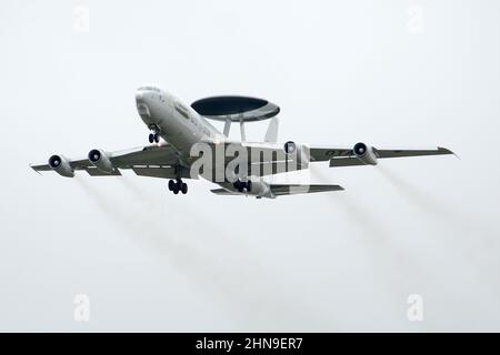 NATO Boeing E-3 Sentry Airborne Frühwarn- und Kontrollflugzeug AWACS Stockfoto
