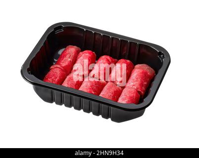 Paket von rohem Fleisch Rolle Slavink isoliert auf weißem Hintergrund. Stockfoto