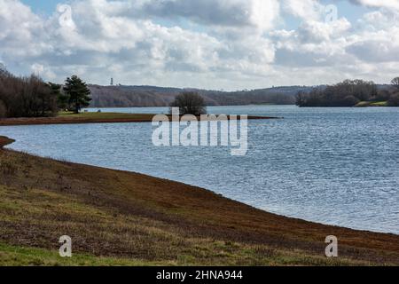 Bewl Water Reservoir in der Nähe von Wadhurst, Tunbridge Wells in Kent, England Stockfoto