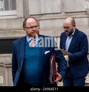 London, Großbritannien. 15th. Februar 2022. Minister im Kabinett, George Freeman MP, Minister für Wissenschaft, Forschung und Innovation, Quelle: Ian Davidson/Alamy Live News Stockfoto