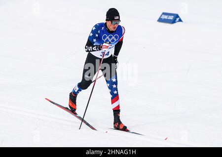 GUS Schumacher (USA), 11. FEBRUAR 2022 - Skilanglauf: Men's 15km Classic während der Olympischen Winterspiele 2022 in Peking beim National Cross- Stockfoto