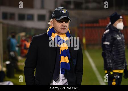 Cremona, Italien. 15th Feb, 2022. Trainer Giuseppe Iachini (Parma) während US Cremonese gegen Parma Calcio, Italienisches Fußballspiel der Serie B in Cremona, Italien, Februar 15 2022 Quelle: Independent Photo Agency/Alamy Live News Stockfoto