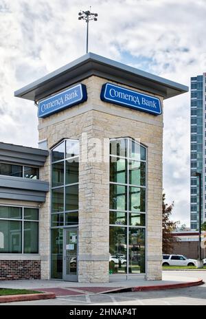 Houston, Texas USA 12-05-2021: Außenansicht der Comerica Bank in Houston, Texas. 1849 gegründetes Finanzdienstleistungsunternehmen. Stockfoto