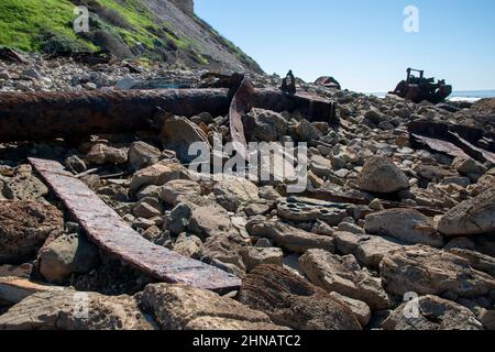 Die SS Dominator landete 1961 in der Nähe von Rancho Palos Verdes in Südkalifornien und rostet seitdem. Stockfoto