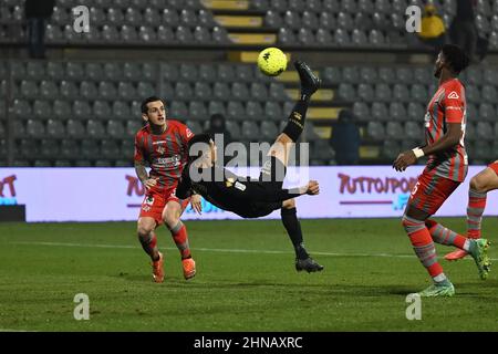 Cremona, Italien. 15th Feb, 2022. yordan osorio (parma) während des Spiels der US Cremonese gegen Parma Calcio, Italienische Fußballserie B in Cremona, Italien, Februar 15 2022 Quelle: Independent Photo Agency/Alamy Live News Stockfoto