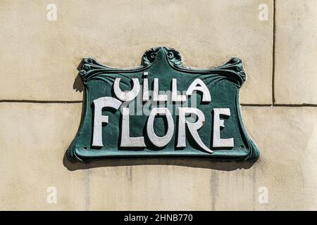 Frankreich. Paris (16th Bezirk) Art Nouveau Straßenschild Stockfoto