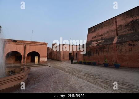 Amritsar, Punjab, Indien - 6. August 2019: Das Fort Gobindgarh, das vor über 300 Jahren als Militärfestung erbaut wurde. Stockfoto