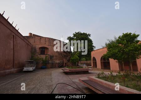 Amritsar, Punjab, Indien - 6. August 2019: Das Fort Gobindgarh, das vor über 300 Jahren als Militärfestung erbaut wurde. Stockfoto