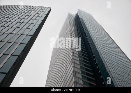 Nagoya, Japan – 19. Oktober 2019: Blick auf den Midland Square (Toyota-Mainichi-Gebäude), den höchsten Wolkenkratzer der Stadt Nagoya in der Nähe von Nag Stockfoto