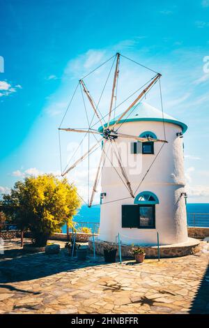 Nahaufnahme einer traditionellen Windmühle in Cape Skinari Stockfoto