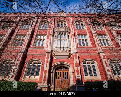 Sonniger Blick auf die Evans Hall in Oklahoma Stockfoto