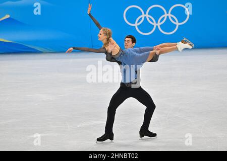 PEKING, CHINA - 14. FEBRUAR: Juulia Turkkila und Matthias Versluis vom Team Finnland skaten während des Ice Dance Free Dance am 10. Tag der Beijing 20 Stockfoto