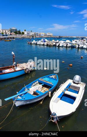 Italien, Apulien, Bari, Santo Spirito, Hafen Stockfoto