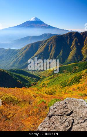 Yamanashi Mount Fuji Und Die Berge In Herbstfarben Stockfoto