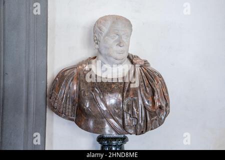 Büste des römischen Imperators Vitelius, Uffizien, Florenz, Italien Stockfoto