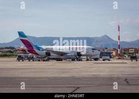 Airbus A319-132 Eurowings Flugzeug Korfu International Airport Ioannis Kapodistrias auf einer griechischen Insel Korfu, auch Kerkyra genannt, in Korfu Stadt Stockfoto