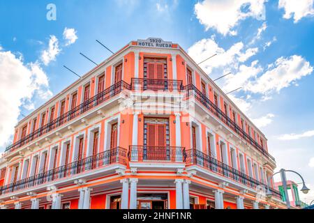 Hotel Rueda, Fassadenarchitektur Gebäude, Ciego de Avila, Kuba, 2020 Stockfoto