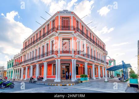 Hotel Rueda, Fassadenarchitektur Gebäude, Ciego de Avila, Kuba, 2020 Stockfoto