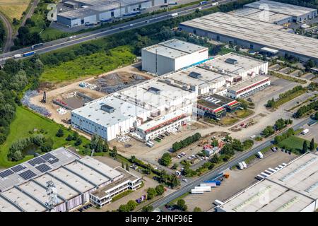 Luftaufnahme, Industriegebiet InlogParc mit Abriss des Logistiklagers Woolworth am A2 in Westerbonen, Bönen, Ruhrgebiet, Nord Stockfoto