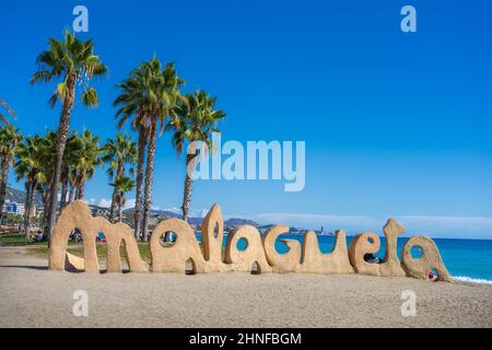 Der beliebte Strand von Malagueta in Malaga, Spanien Stockfoto