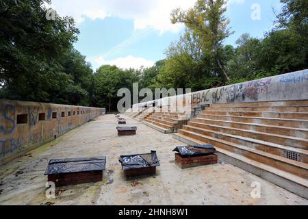 Krakau. Krakau. Polen. Die 'Dlubnia 49a' Hauptgepanzerte Artilleriefestung Teil der 'Twierdza Krakau' (Festung Krakau) österreichisch-ungarischen Festung Stockfoto
