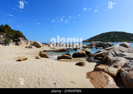 Yung Shue Ha Beach in Shek Pai Wan, Lamma Island, Hongkong. Stockfoto