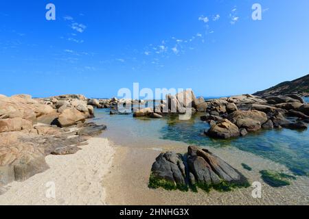 Yung Shue Ha Beach in Shek Pai Wan, Lamma Island, Hongkong. Stockfoto