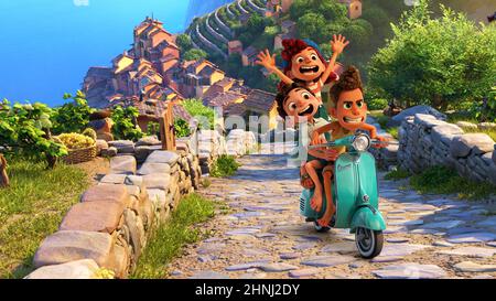 LUCA (2021), Regie: ENRICO CASAROSA. Kredit: Pixar Animation Studios / Walt Disney Bilder / Album Stockfoto