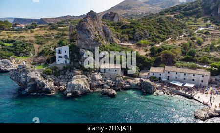 Europa, Italien, Sizilien, Naturschutzgebiet Lo Zingaro, Scopello's Tonnara Stockfoto