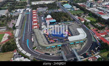 Luftaufnahme der Motorsport-Rennstrecke Autodromo Hermanos Rodriguez in Mexiko-Stadt, Mexiko Stockfoto