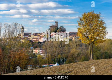 Herbst in Trisobbio Stockfoto