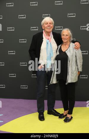 'Die Luft zum Atmen' Peter Striebeck mit Frau Ulla Purr, Filmfest Hamburg, Cinemaxx Dammtor, 03.10.2021, Hamburg Stockfoto