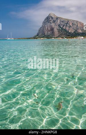 Tropisches Meerwasser in San Vito Lo Capo Stockfoto