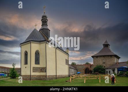 St. Nikolaus Kirche in Medzhybish Festung, Ukraine Stockfoto